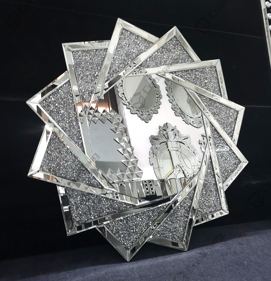 Factory Wholesale Modern Home Crushed Diamond Wall Mirror